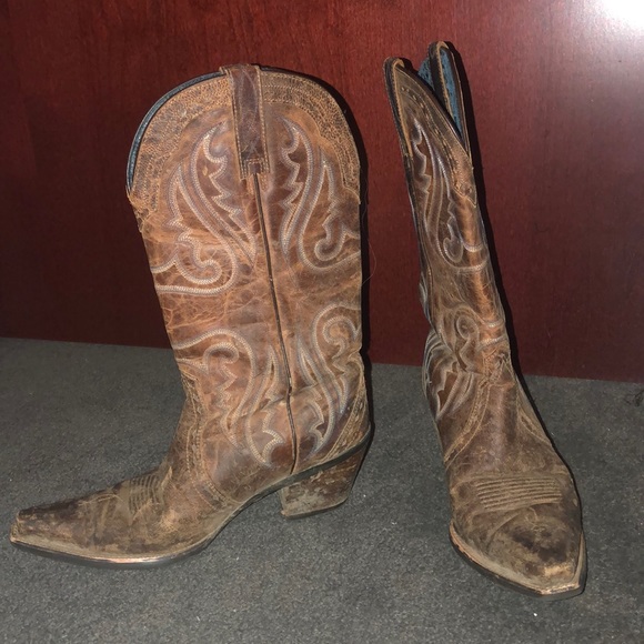 Ariat cowboy boots - Picture 3 of 3